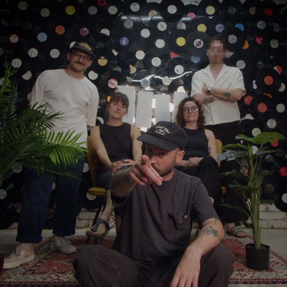 Palais Pomali Team im Studio